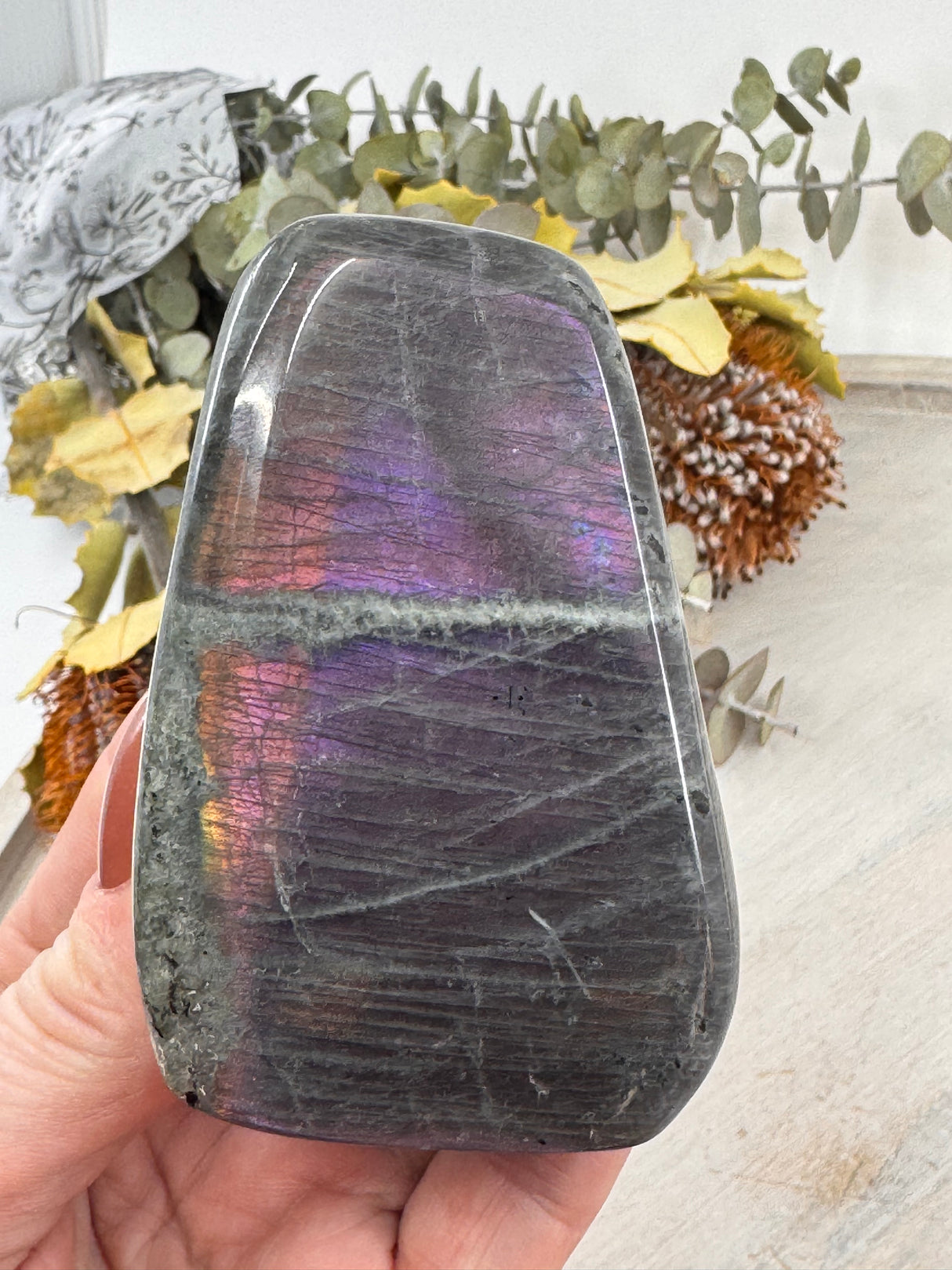 291g labradorite freeform – protective crystal with vibrant colour flashes