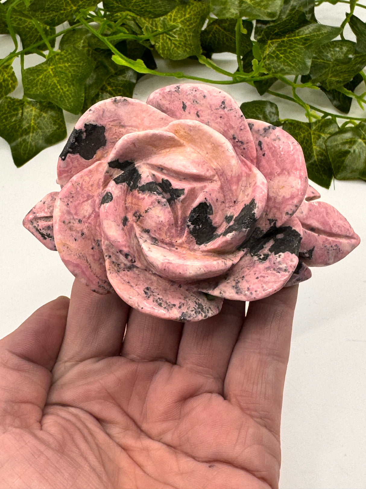 Rhodonite Flower Carving – Heart Healing, Compassion & Soulful Bloom