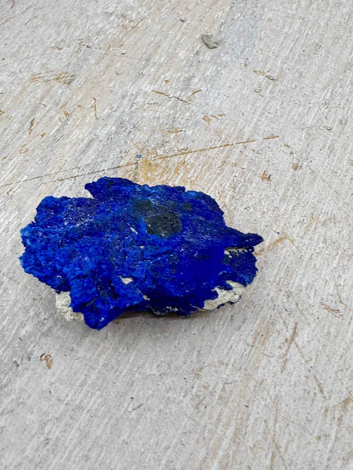 Azurite Sun specimen 14g 3.5x2.8x1.2cm – vivid cobalt-blue crystal on Kaolinite matrix from Malbunka Copper Mine NT – rare Australian mineral for insight and spiritual awakening – Inspired By 3 Crystals Australia.