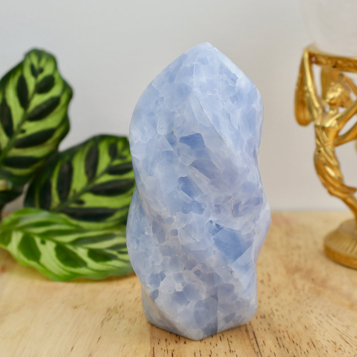 Blue Calcite Flame – 606g Calm Communication Crystal