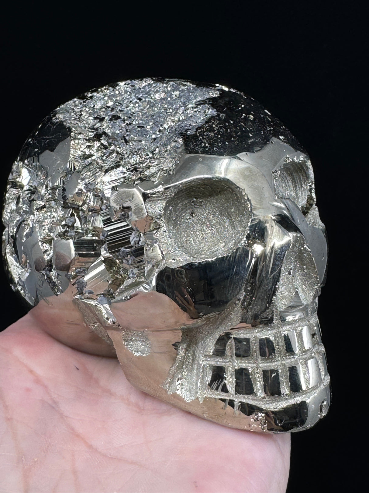 Pyrite Skull Carving #1 - 1.64kilos - Protection & Energy