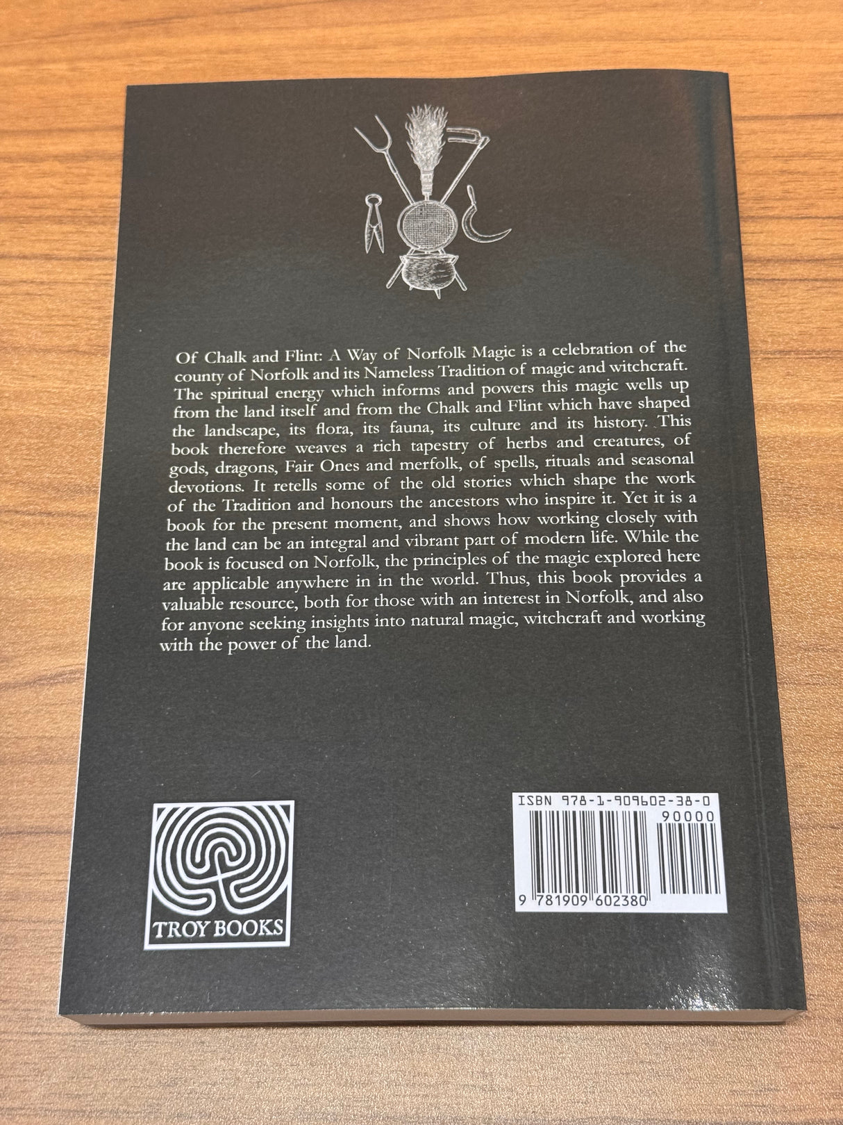 Of Chalk & Flint – Val Thomas | A Way of Norfolk Magic