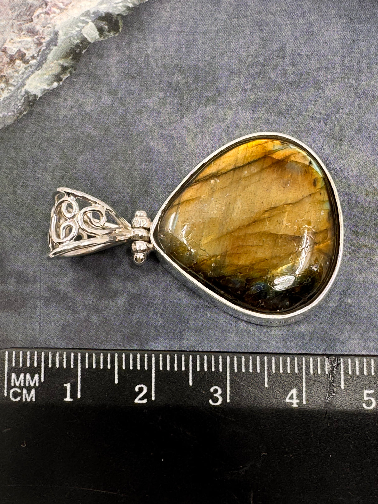 Labradorite Silver Pendant - “I welcome change and transformation into my life”.