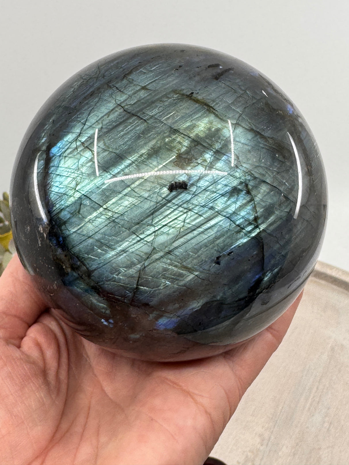 Labradorite sphere 1.288kg – blue and gold flashes crystal ball