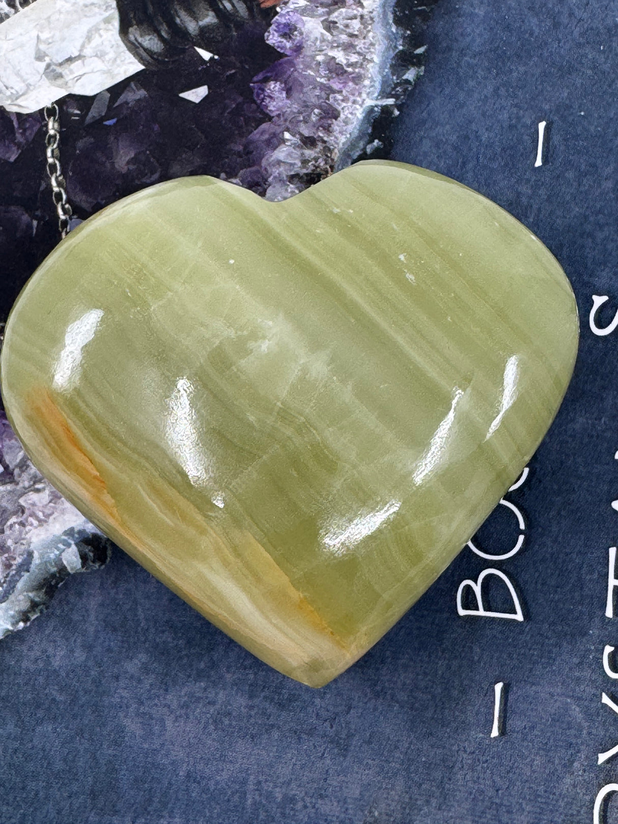 Green Onyx Puffy Heart 172g - Inner Strength. Stress Relief.