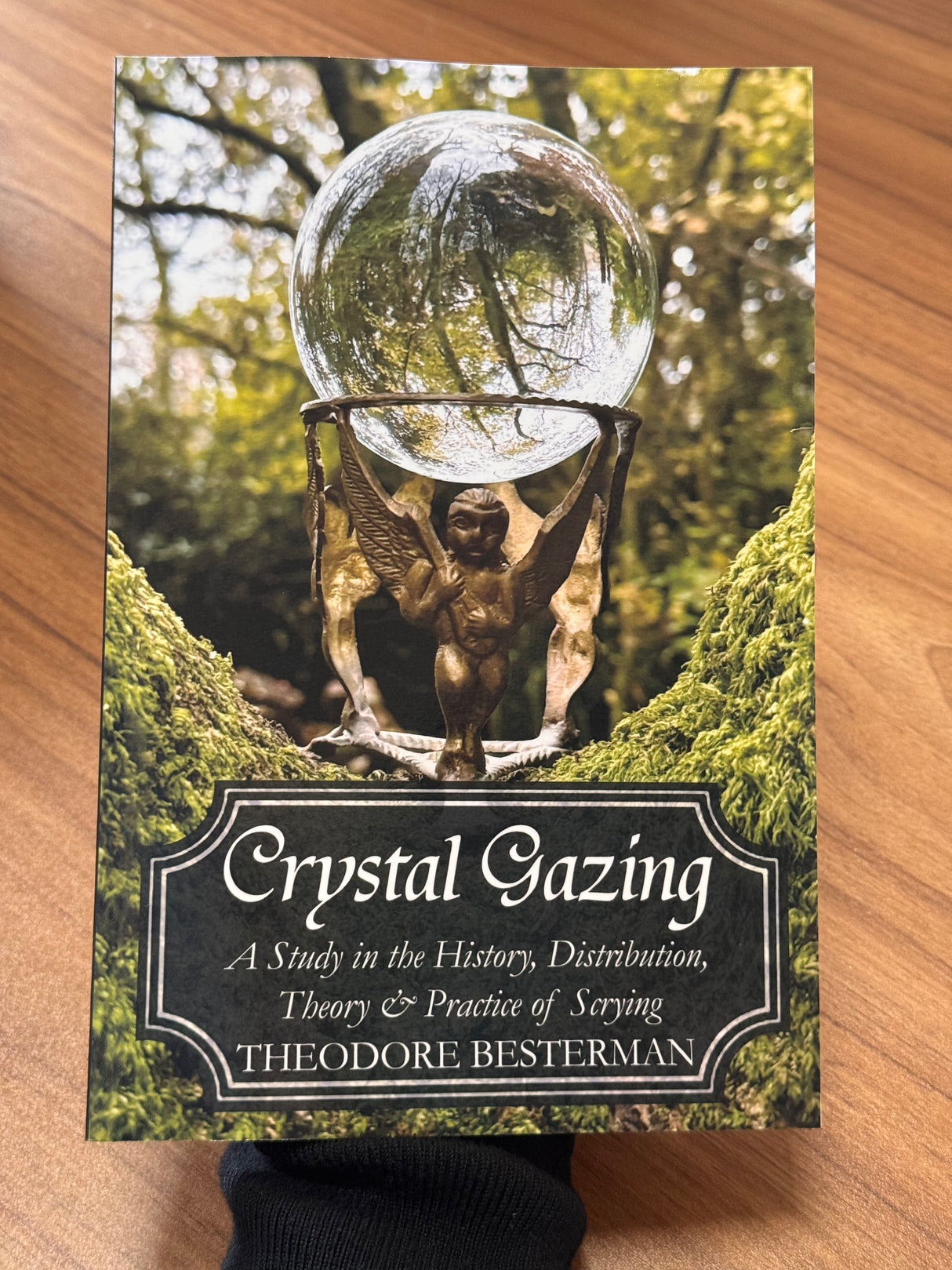 Crystal Gazing (1924) – Theodore Besterman | Divination