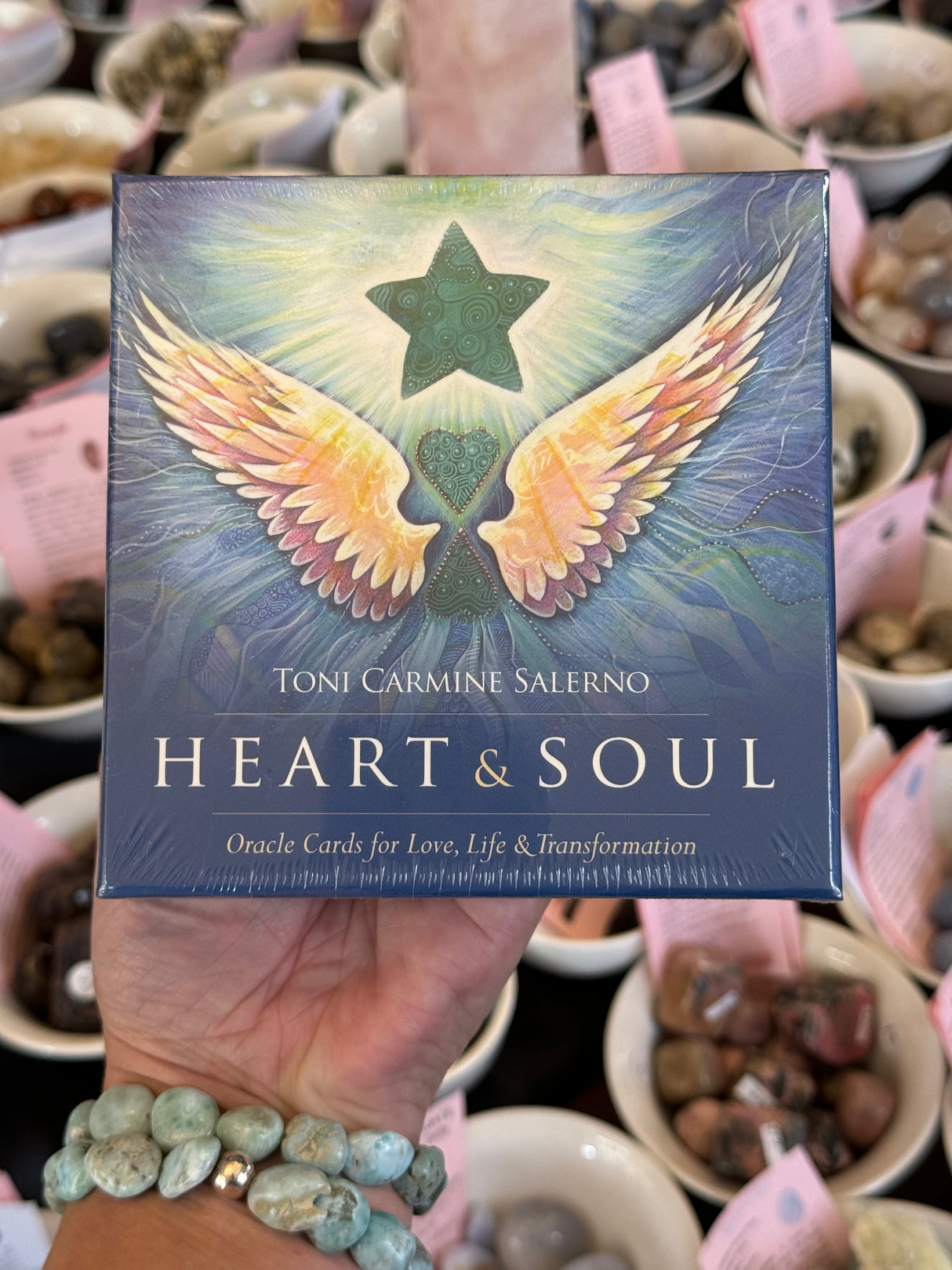 Heart and Soul Oracle Cards forLove, Life & Transformation - Toni Carmine - Salerno