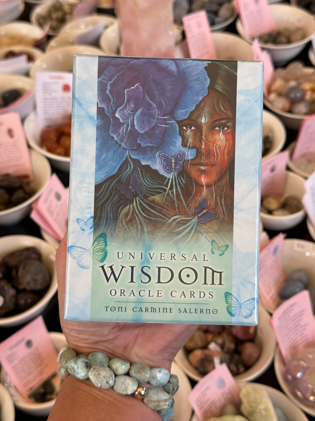 Universal Wisdom Oracle Cards - Toni Carmine Salerno