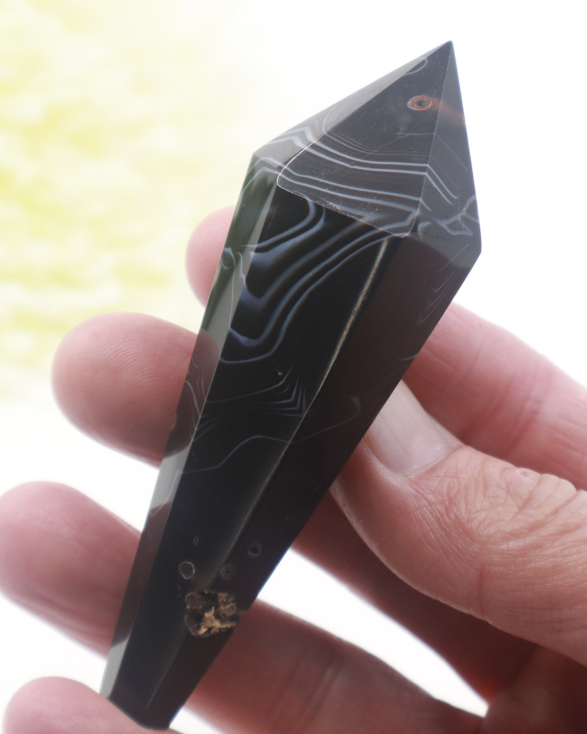 Black Agate Crystal Wand 72g – The Guardian’s Eye | Protection & Grounding