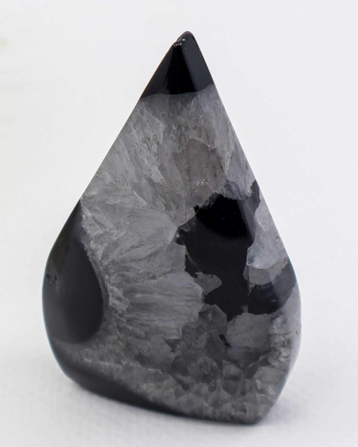 Black Banded Agate Flame 131g – The Shadow Flame | Protection & Strength