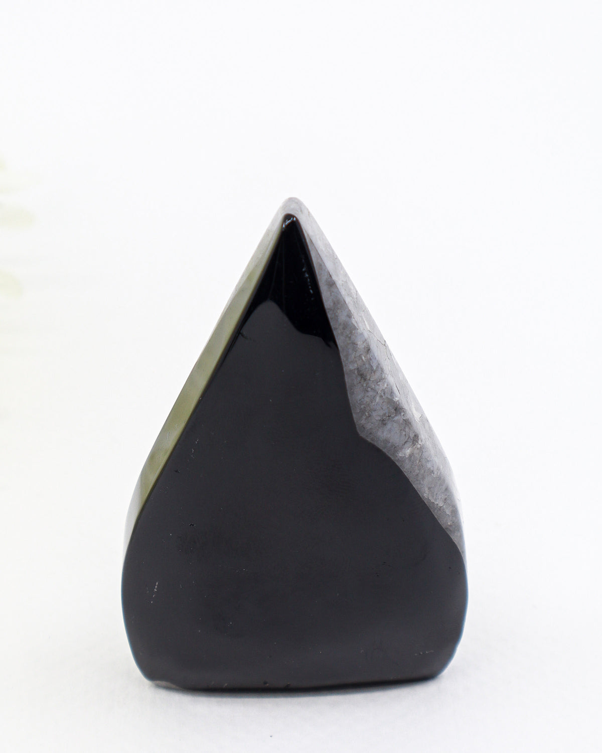 Black Banded Agate Flame 115g – The Midnight Veil | Protection & Grounding