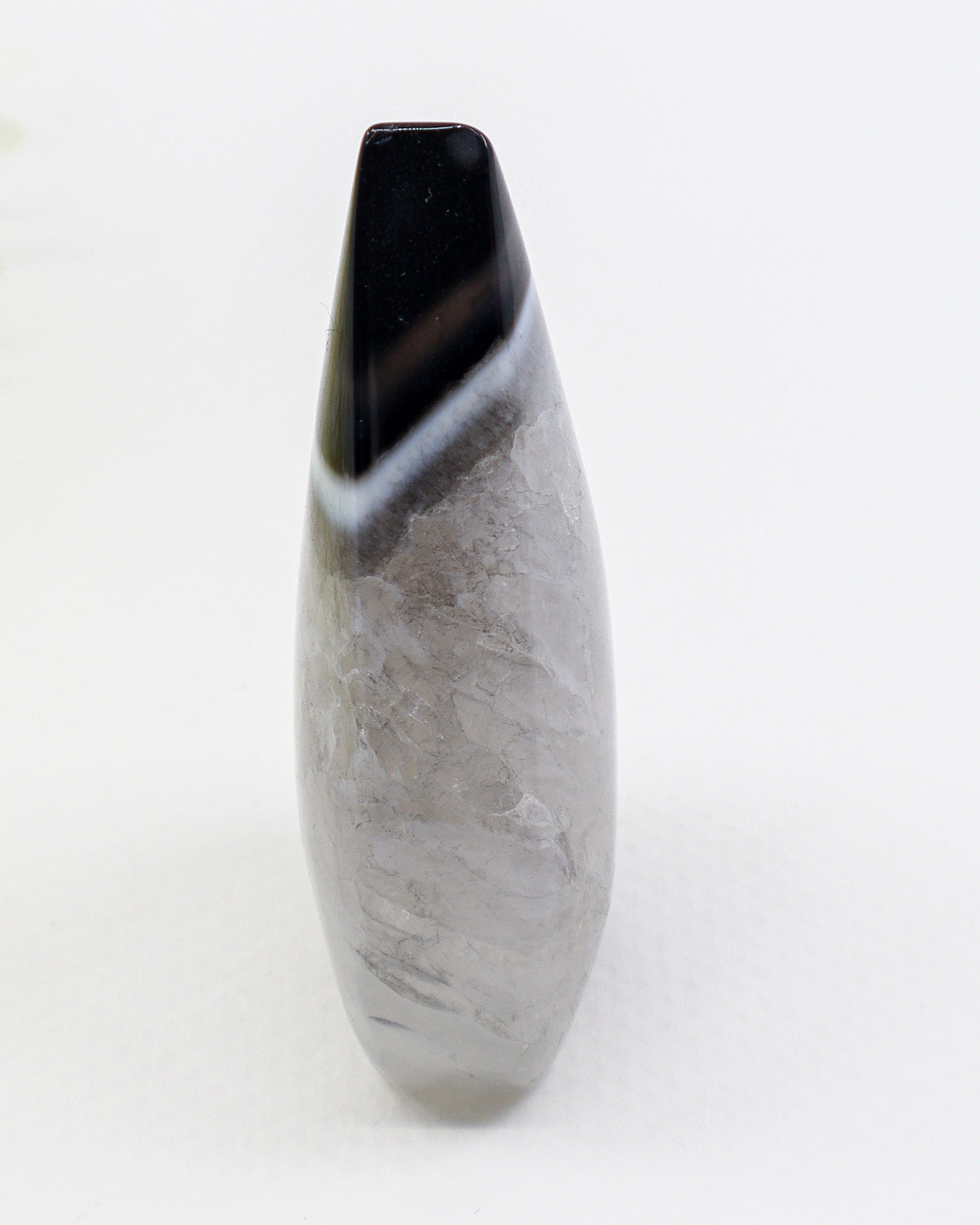 Black Banded Agate Flame 99g – Moonlit Shadow | Protection & Balance