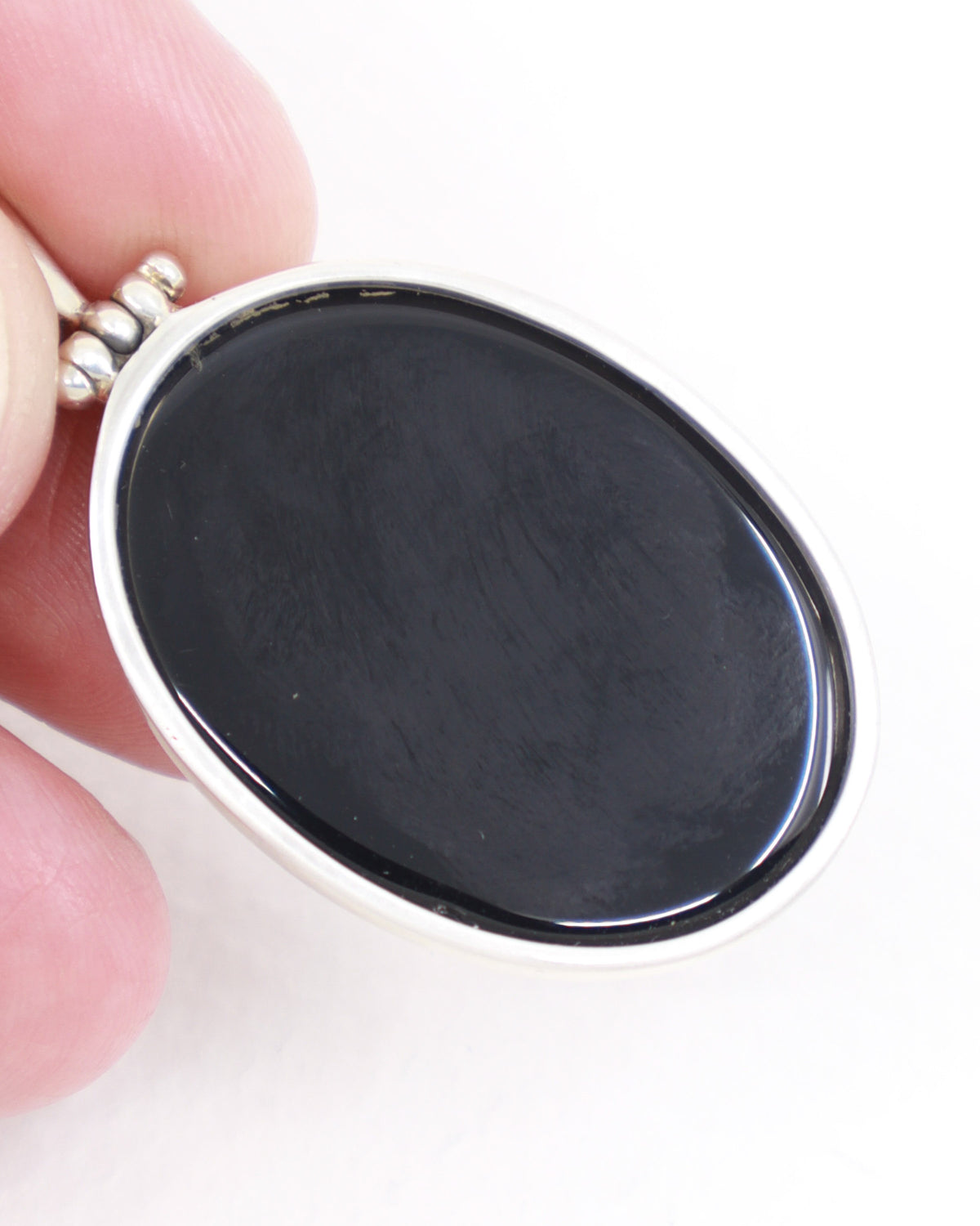 Black Onyx Sterling Silver Pendant – The Stone of Resolve | Strength & Protection