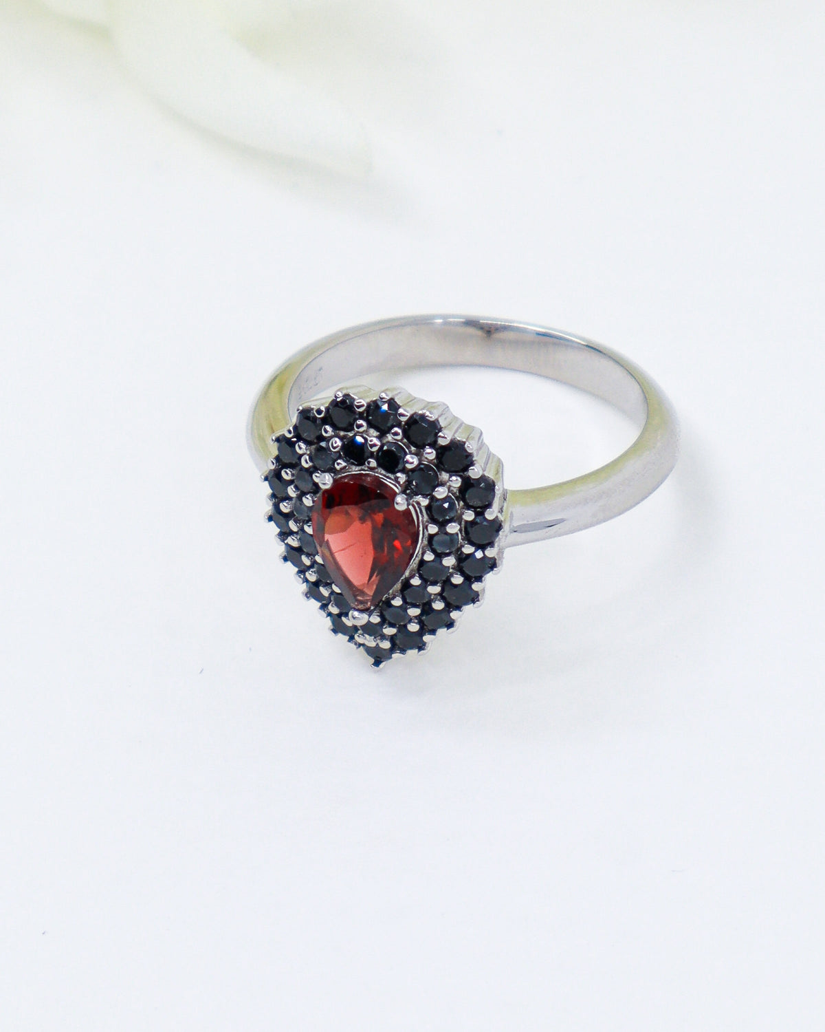 Garnet & Black Spinel Sterling Silver Ring – Dark Flame | Size 7