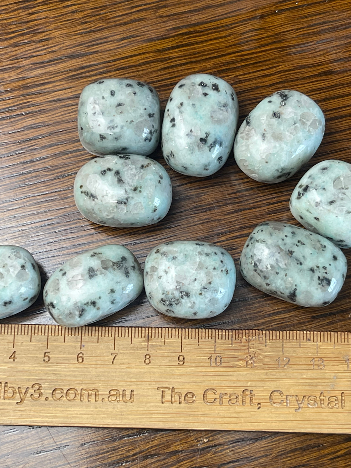Kiwi Jasper Tumbled Stone – Stone of Nurturing, Peace & Emotional Strength