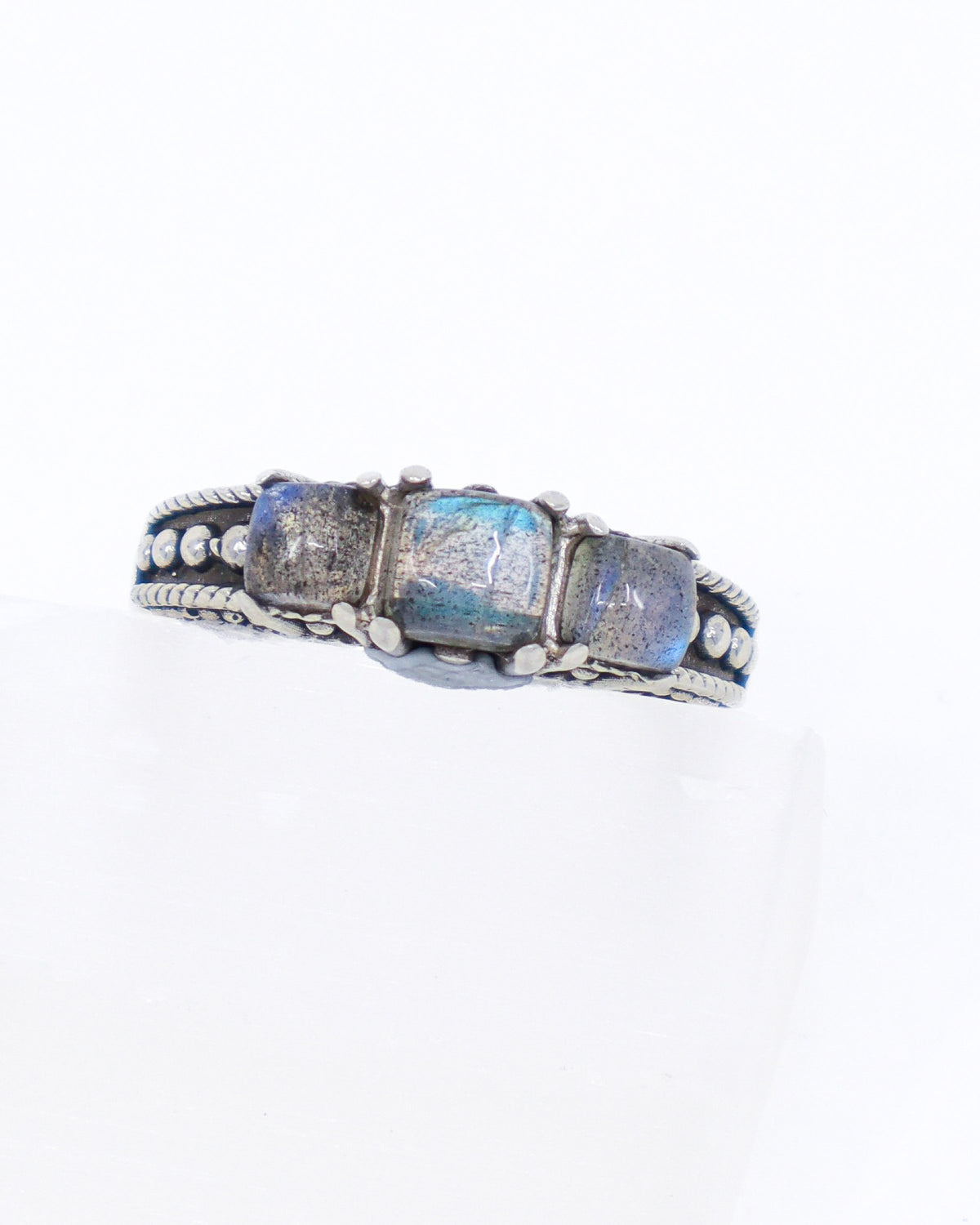 Natural Labradorite sterling silver ring Size 8 with three blue flash Labradorite gemstones and ornate oxidised silver detailing, crystal ring Australia.
