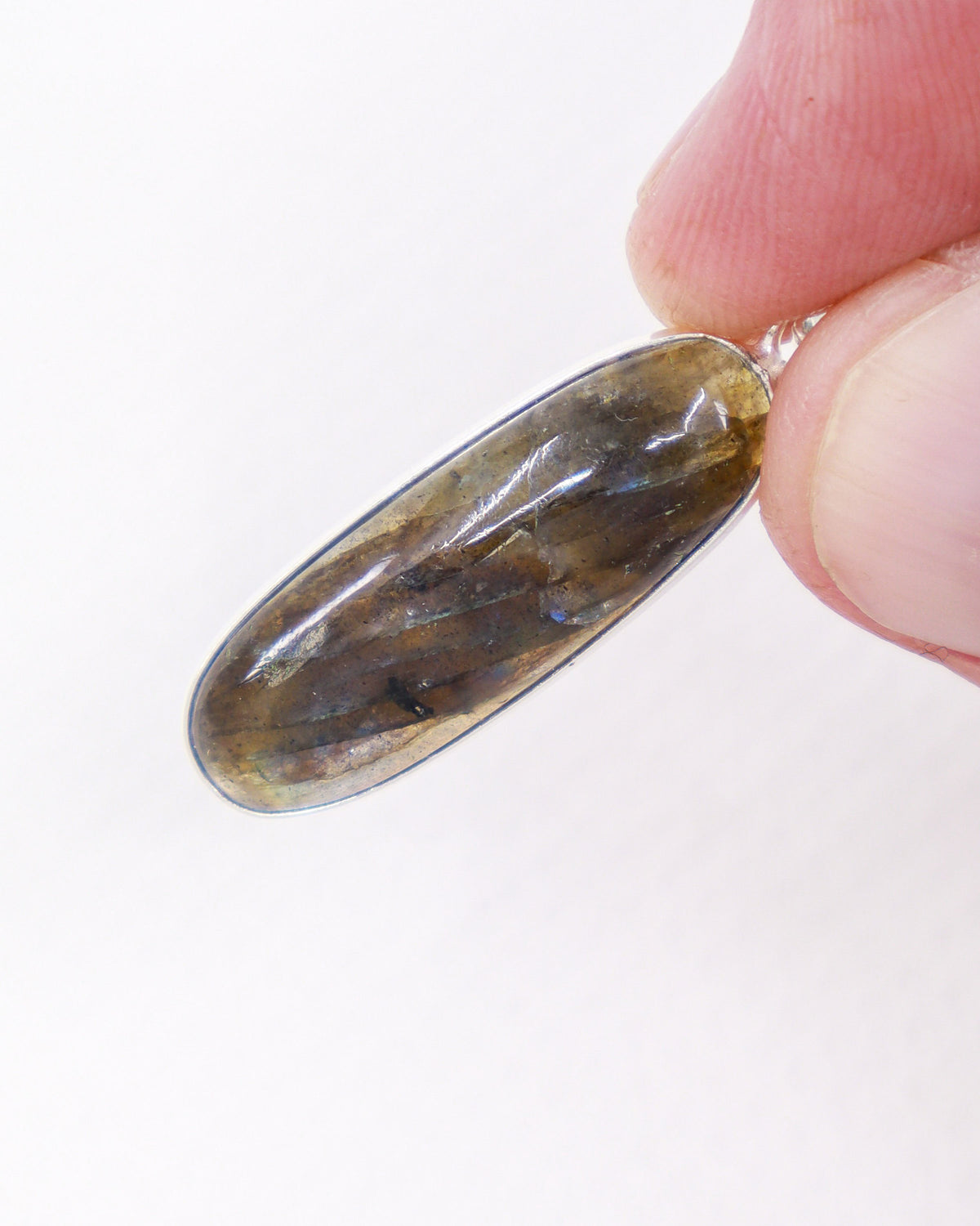 Labradorite Sterling Silver Pendant – The Northern Lights | Intuition & Protection