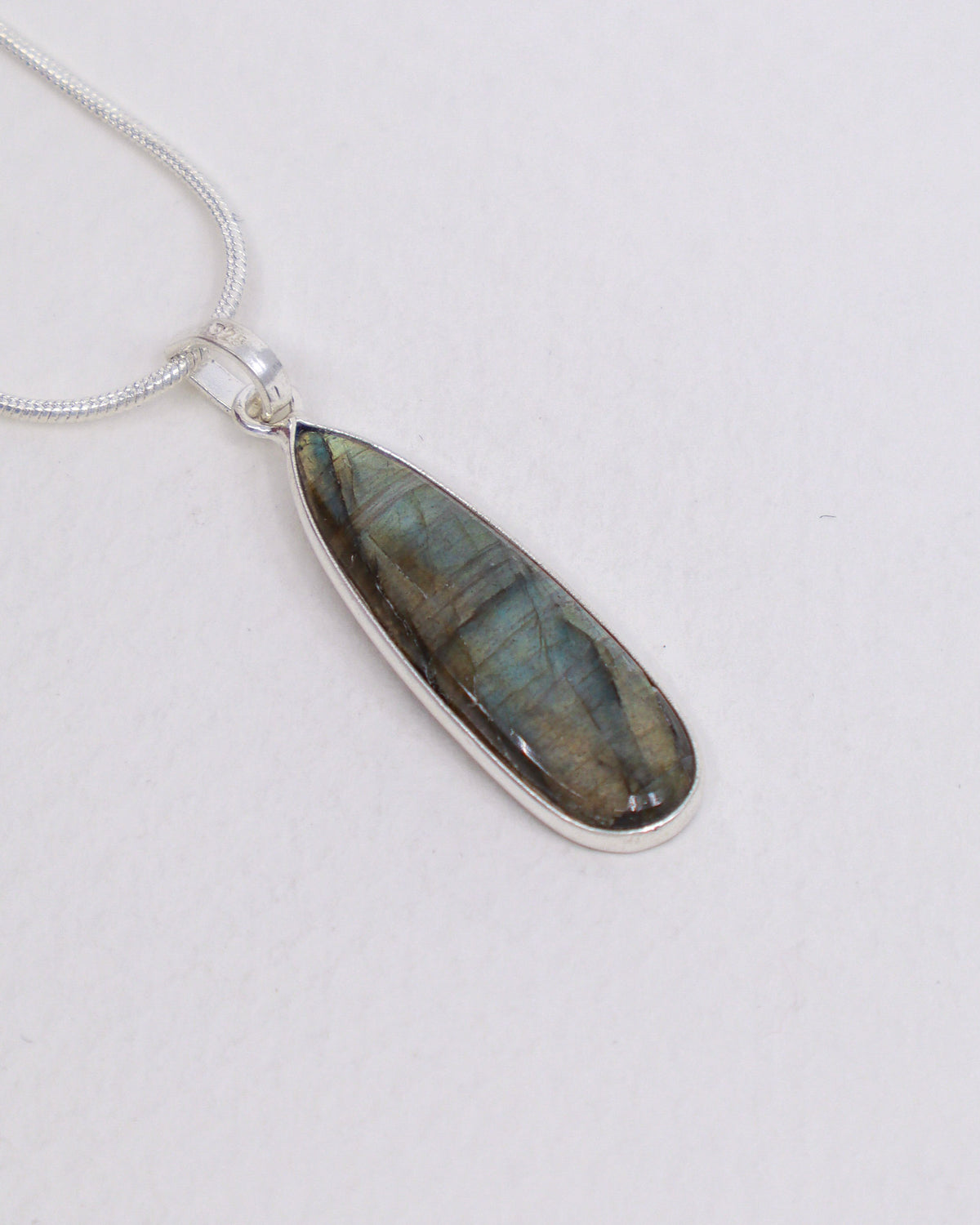 Labradorite Sterling Silver Pendant – The Mystic Tide | Intuition & Transformation