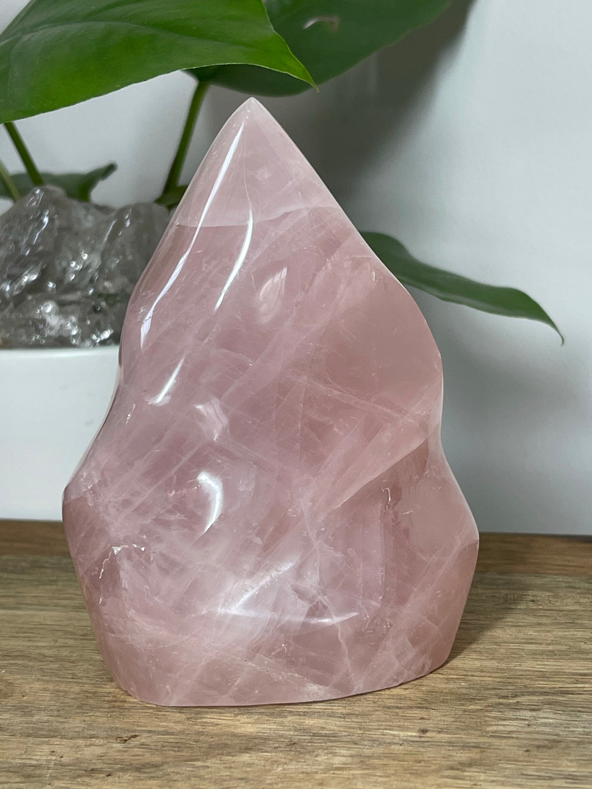 Rose Quartz Flame Madagascan 766g - Love. Heart Chakra.