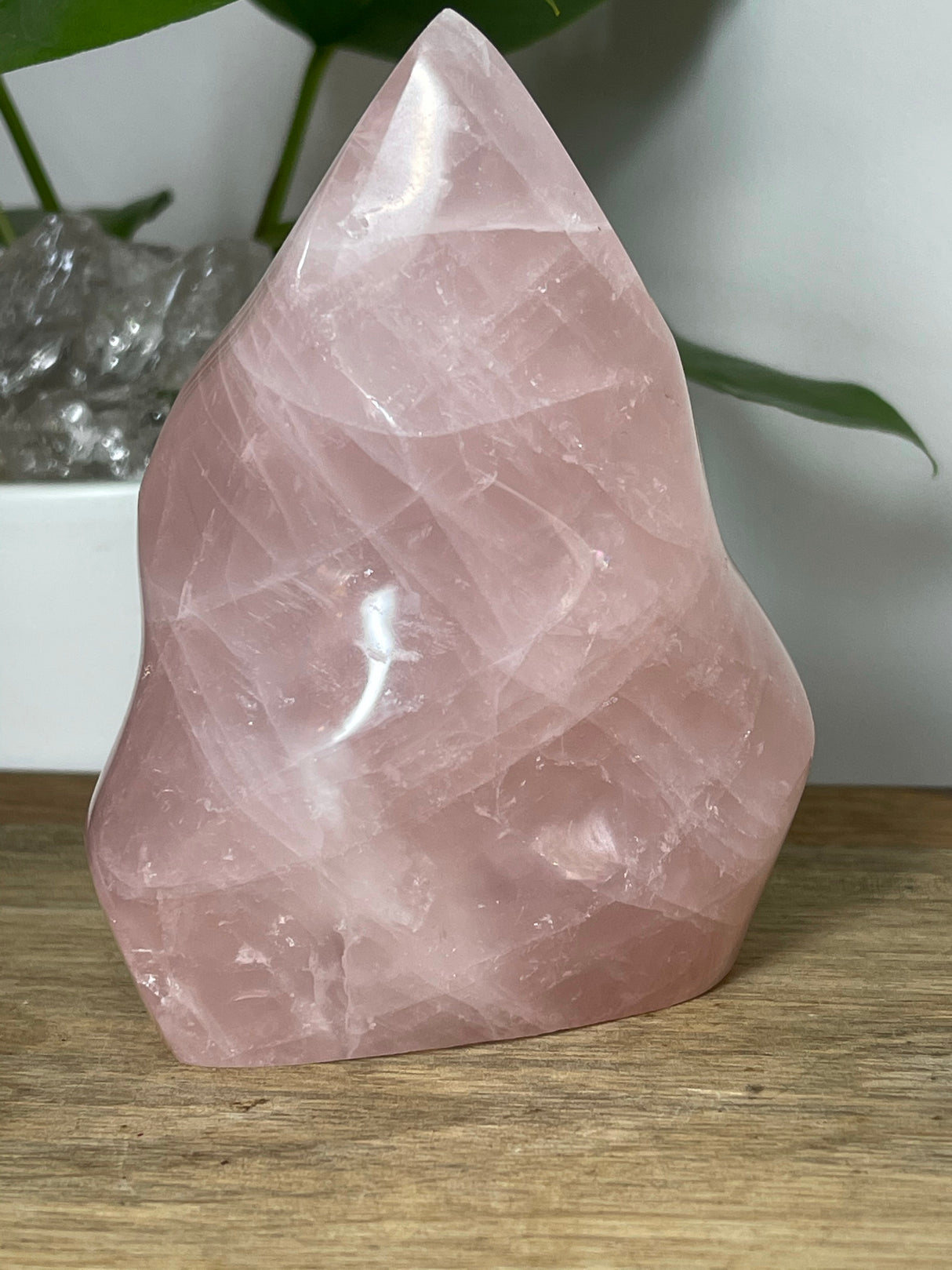 Rose Quartz Flame Madagascan 766g - Love. Heart Chakra.