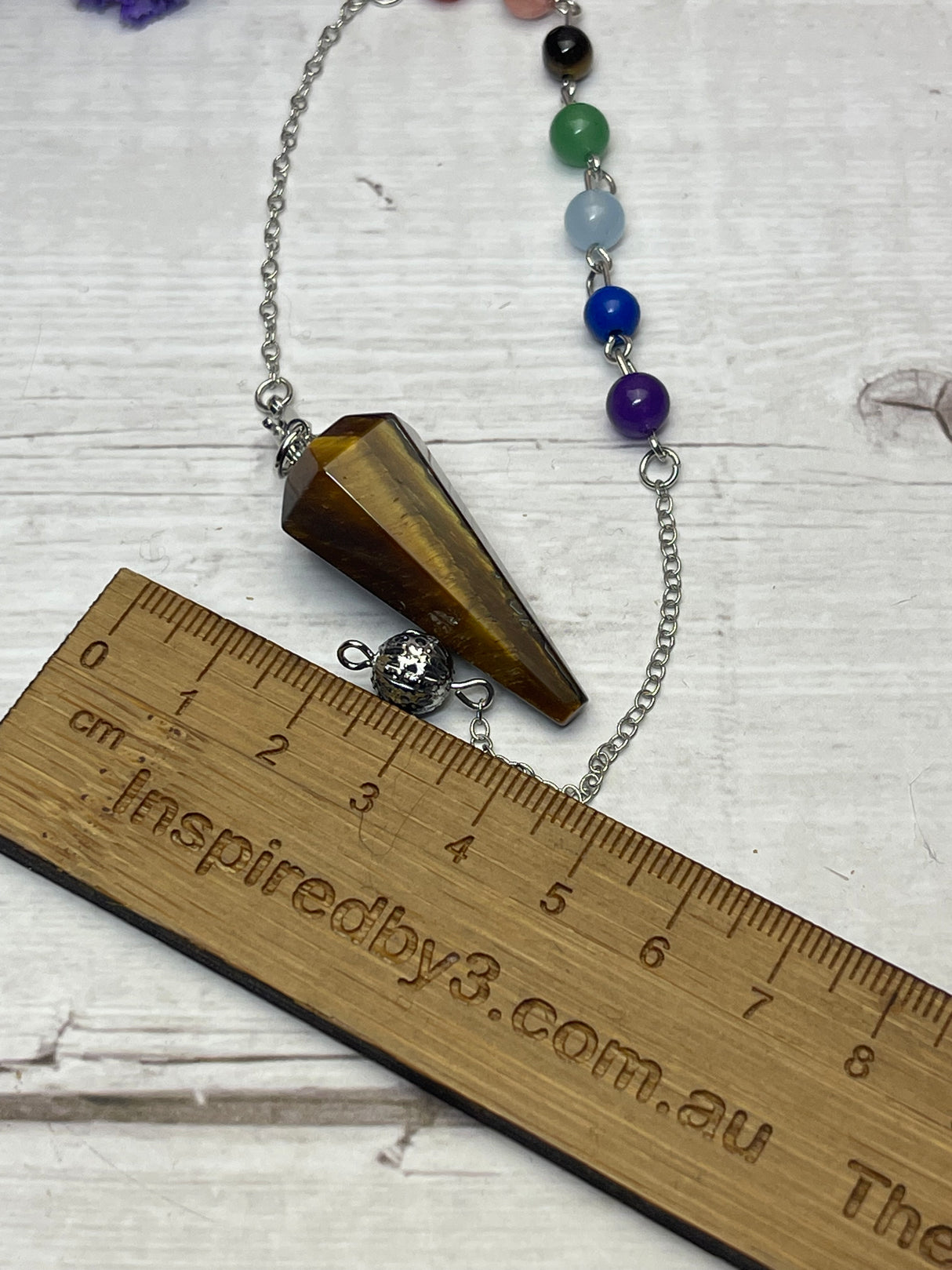 Golden Tiger Eye Pendulum with Chakra Chain – Insight, Protection and Personal Power