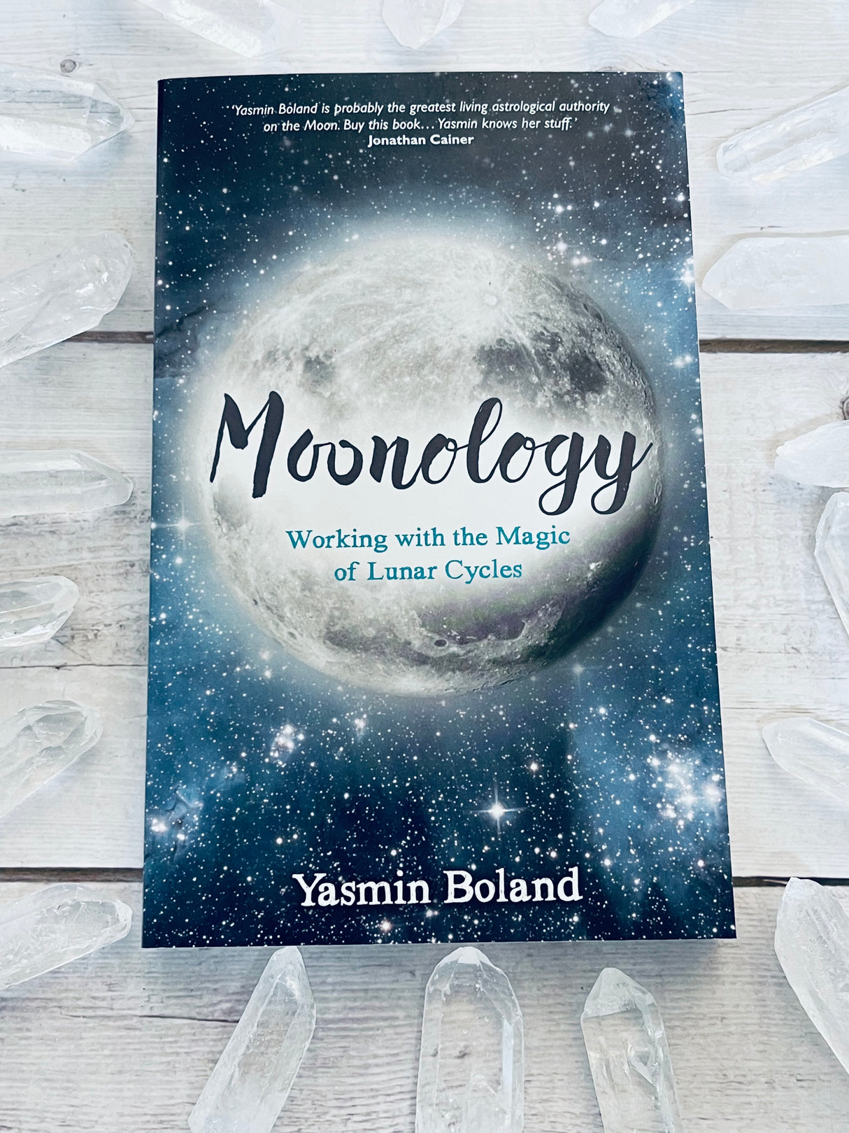 Moonology - Working with the Magick of Lunar Cycles