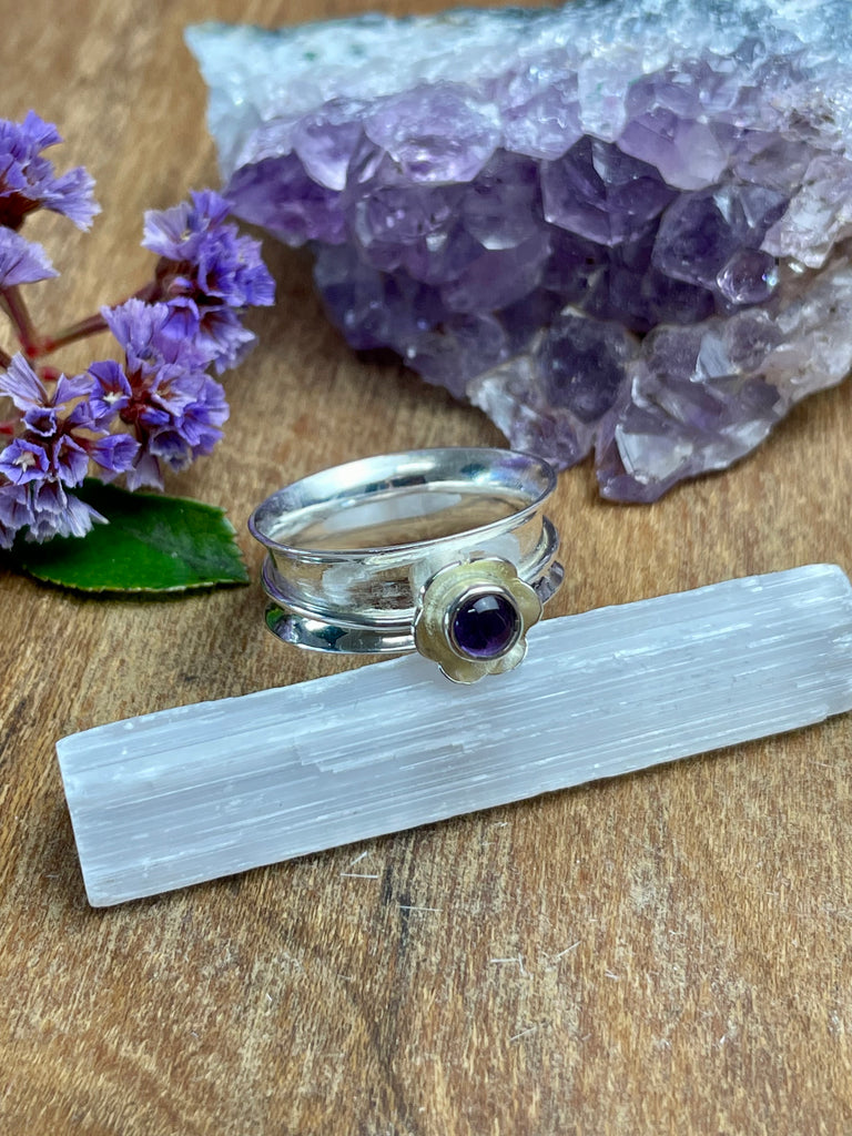Sterling Silver Spinner Ring - Size 7 Fidget Ring - Amethyst Flower
