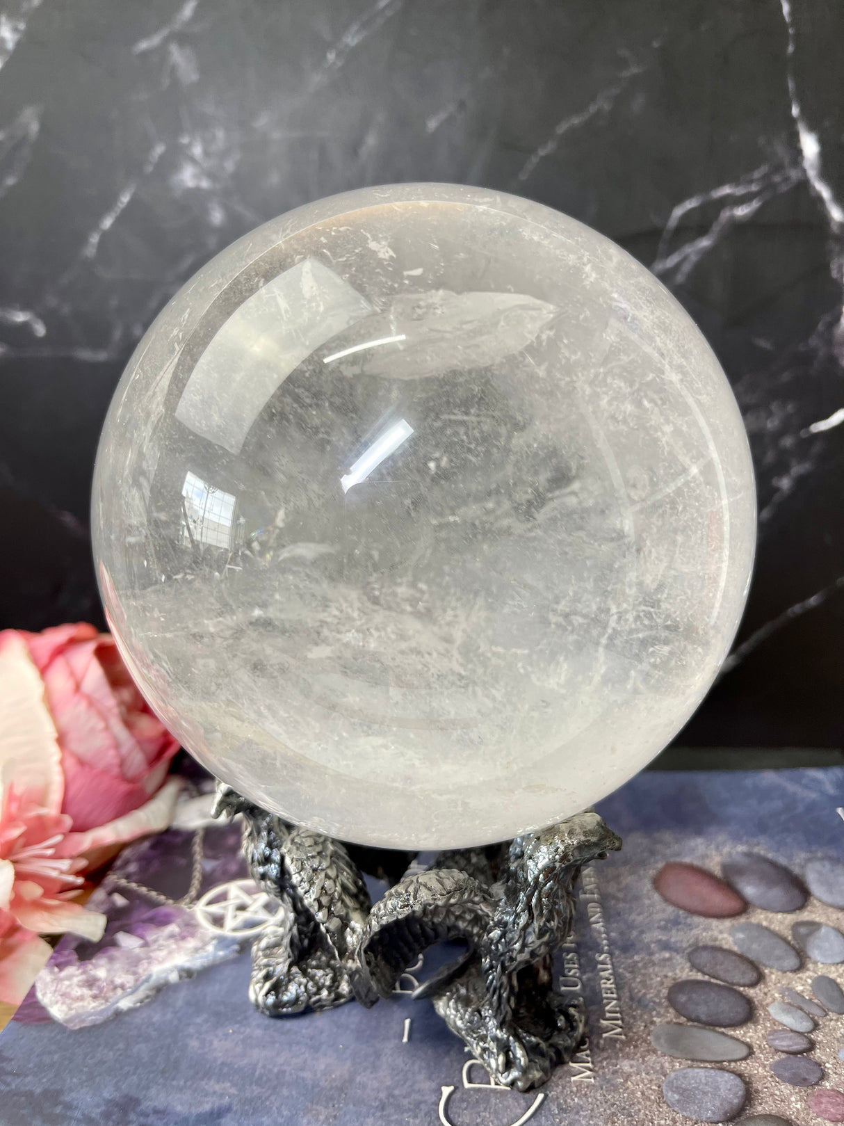 Clear Quartz Sphere from Madagascar - 2.943 Kilos - 13cm - “I have the power to manifest all my dreams and desires”.