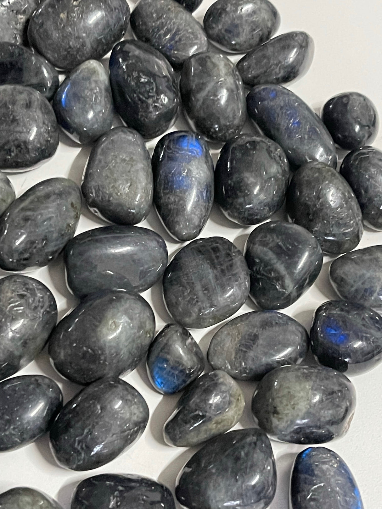 Labradorite Tumbled Stone – Stone of Magic, Protection & Transformation