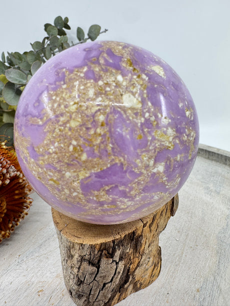 Phosphosiderite sphere 325 g – lilac-purple crystal sphere for emotional healing and peace – Inspired By 3.”