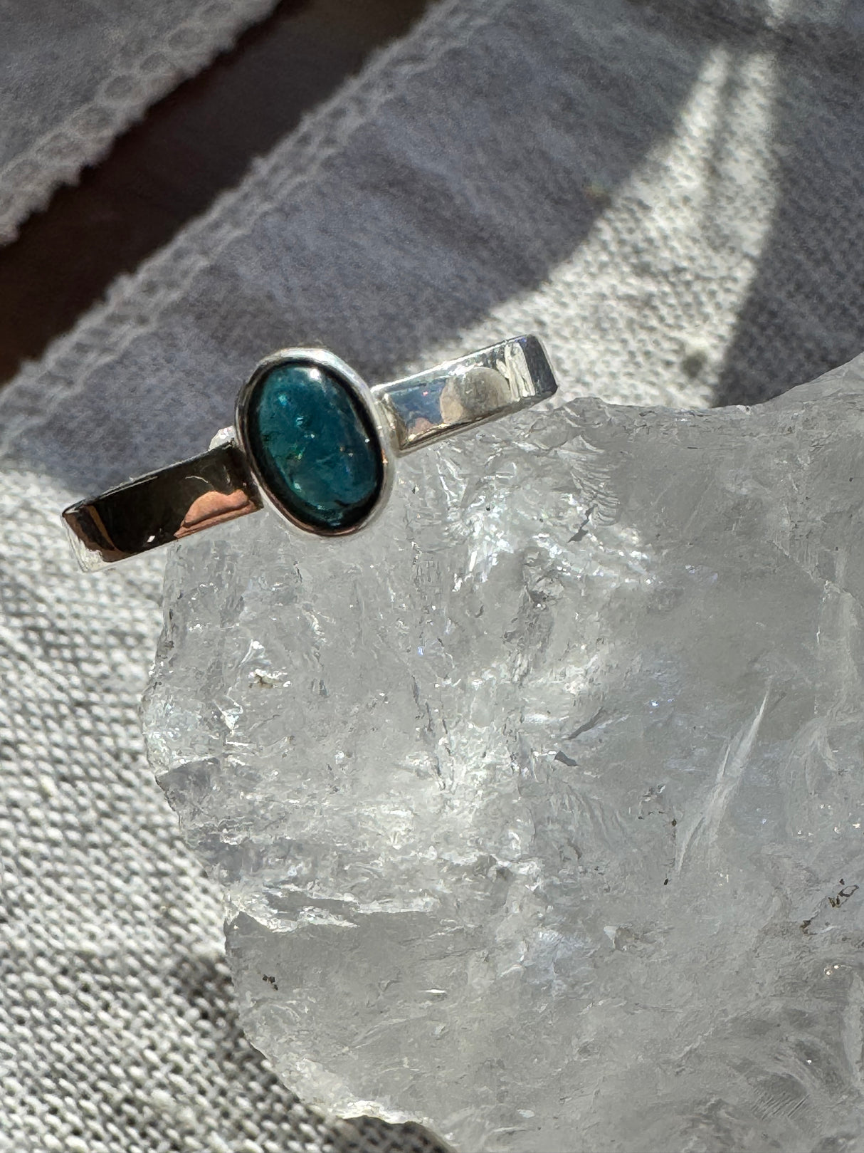 Blue Tourmaline Sterling Silver Ring – Embrace Elegance and Serenity