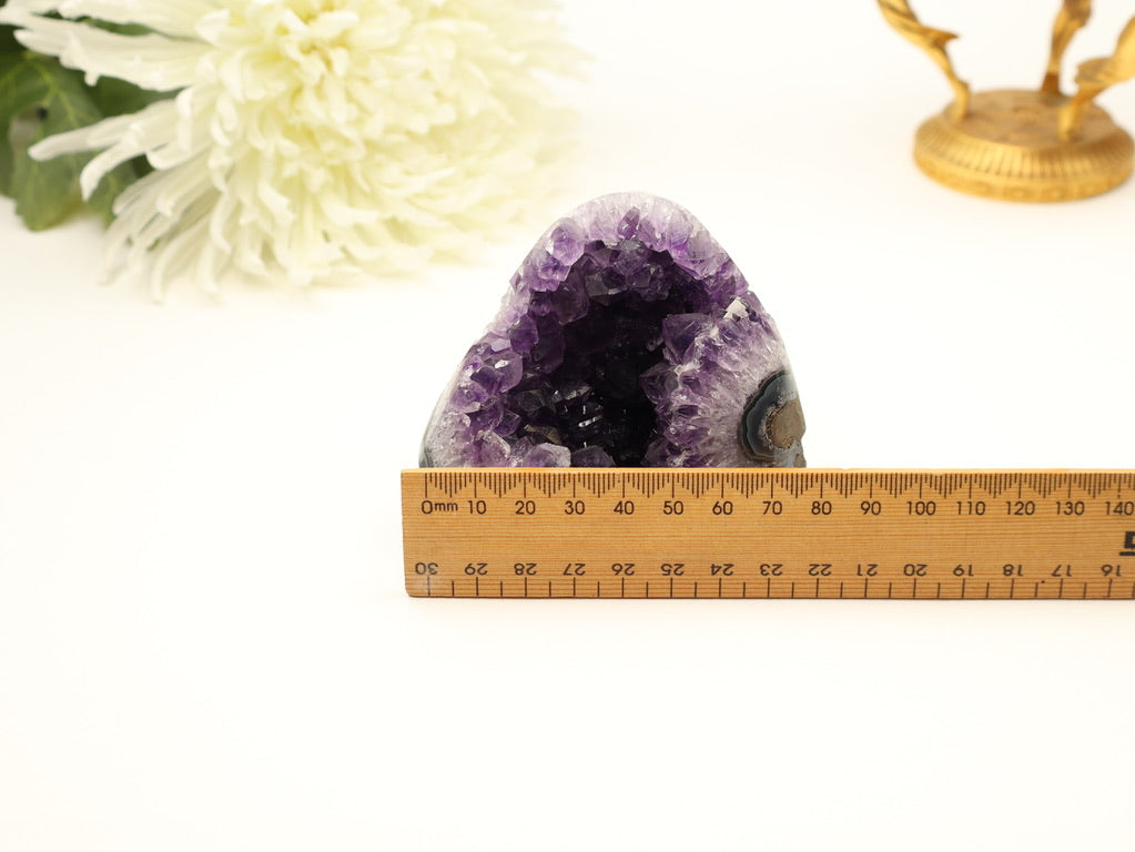 Amethyst Geode Cave | 8.5cm | 394g | Protection & Intuition