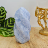 Blue Calcite Flame – 606g Calm Communication Crystal