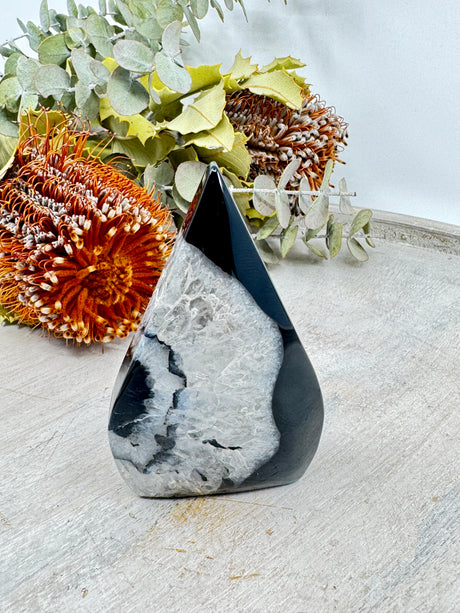 Black Banded Agate Flame 172g (6x9cm) – Stone of Grounding, Strength & Balance