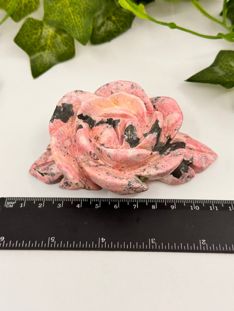Rhodonite Flower Carving – Heart Healing, Compassion &amp; Soulful Bloom