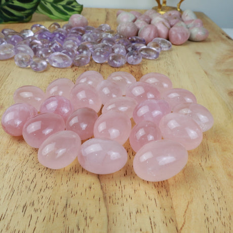 High quality Rose Quartz tumbled stones polished blush pink crystals approx 3–4cm for love and emotional healing