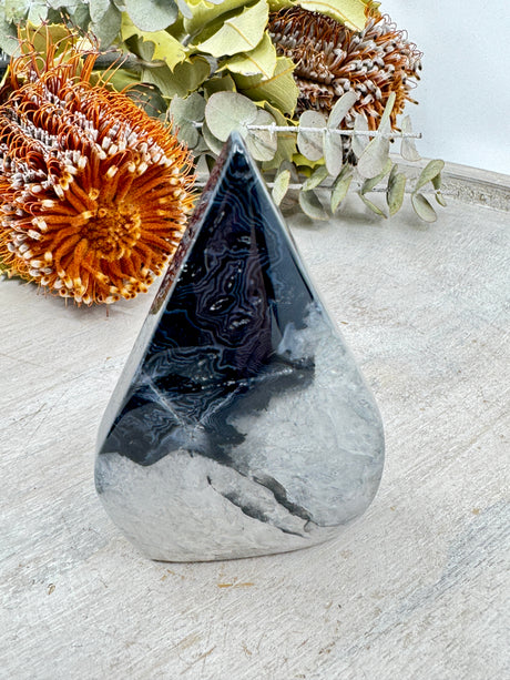Black Banded Agate Flame 169g (9x6cm) – Stone of Grounding, Protection & Strength