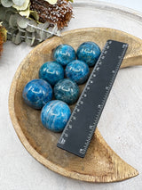 Blue Apatite Sphere 3–4cm – Stone of Inspiration, Manifestation & Clarity