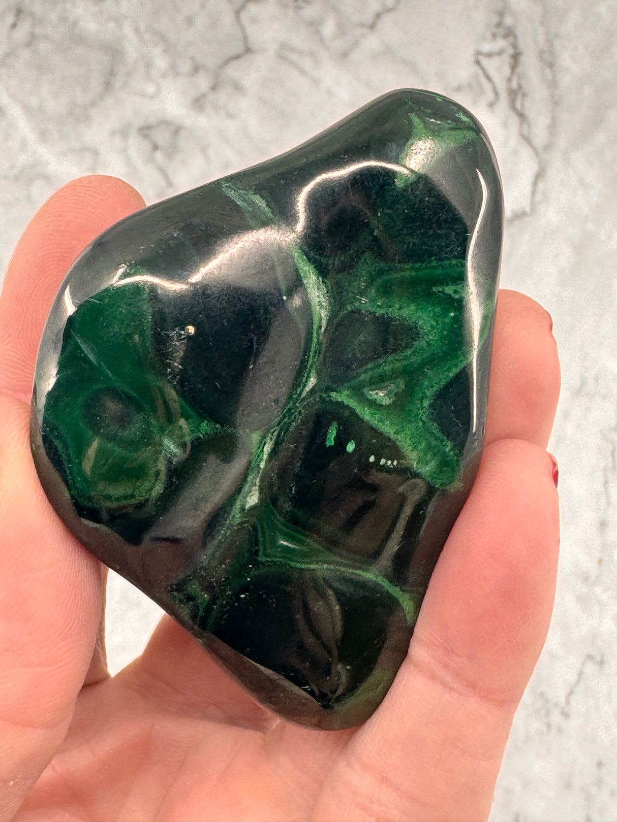 Malachite Polished Specimen 135g - "I choose to radiate love, kindness, and positive energy."