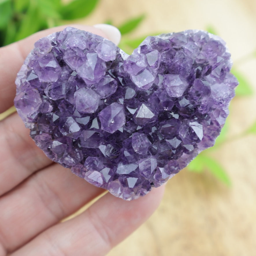 Amethyst Cluster Heart Crystal 6cm 62g – Natural Druzy Healing Stone