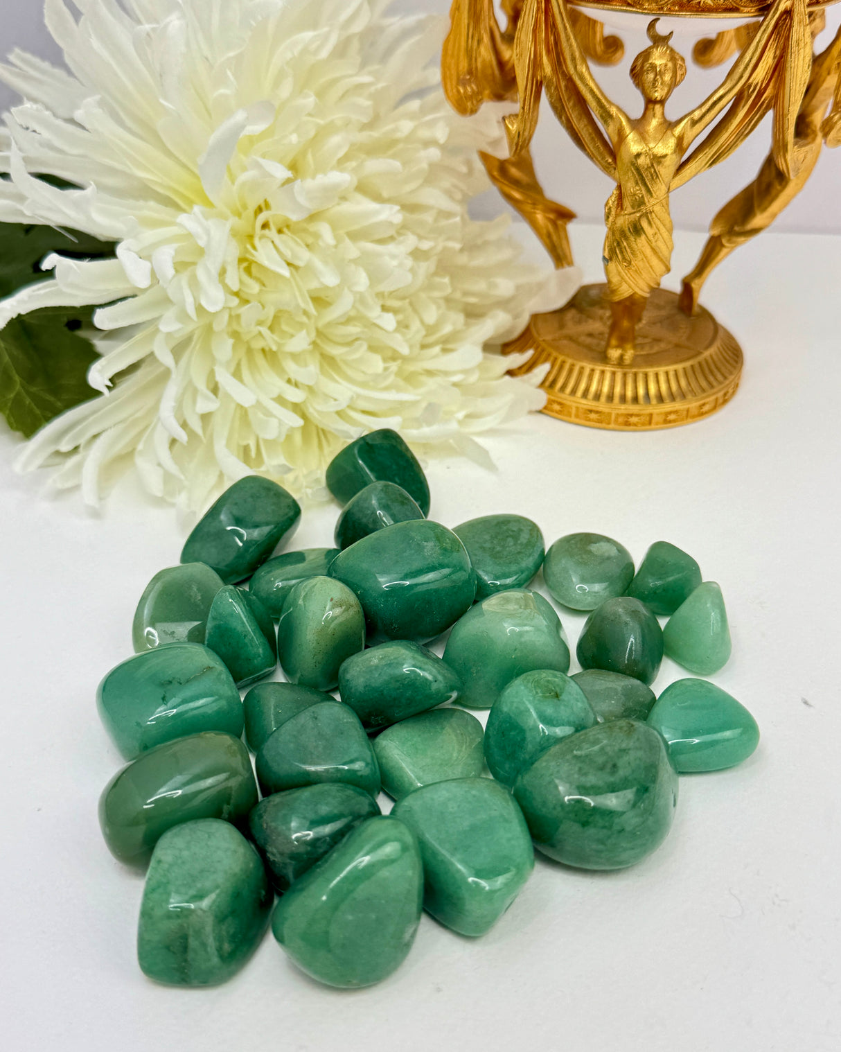 Green Aventurine Tumbled Stone – Stone of Luck, Growth & Emotional Renewal