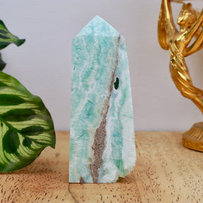 9cm Hemimorphite freeform weighing 143g with aqua-blue and white feathered patterns and natural inclusions.