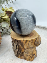 Banded Black Agate Sphere 149g (4.5cm) – Stone of Grounding, Balance & Protection