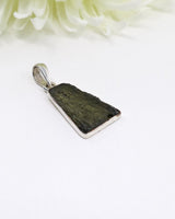 Moldavite Pendant | 2.88g |Transformation & Higher Consciousness