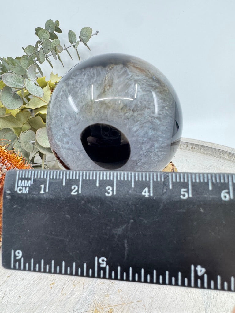 Banded Black Agate Sphere 270 g (5.5 cm) – Stone of Stability, Grounding & Emotional Balance