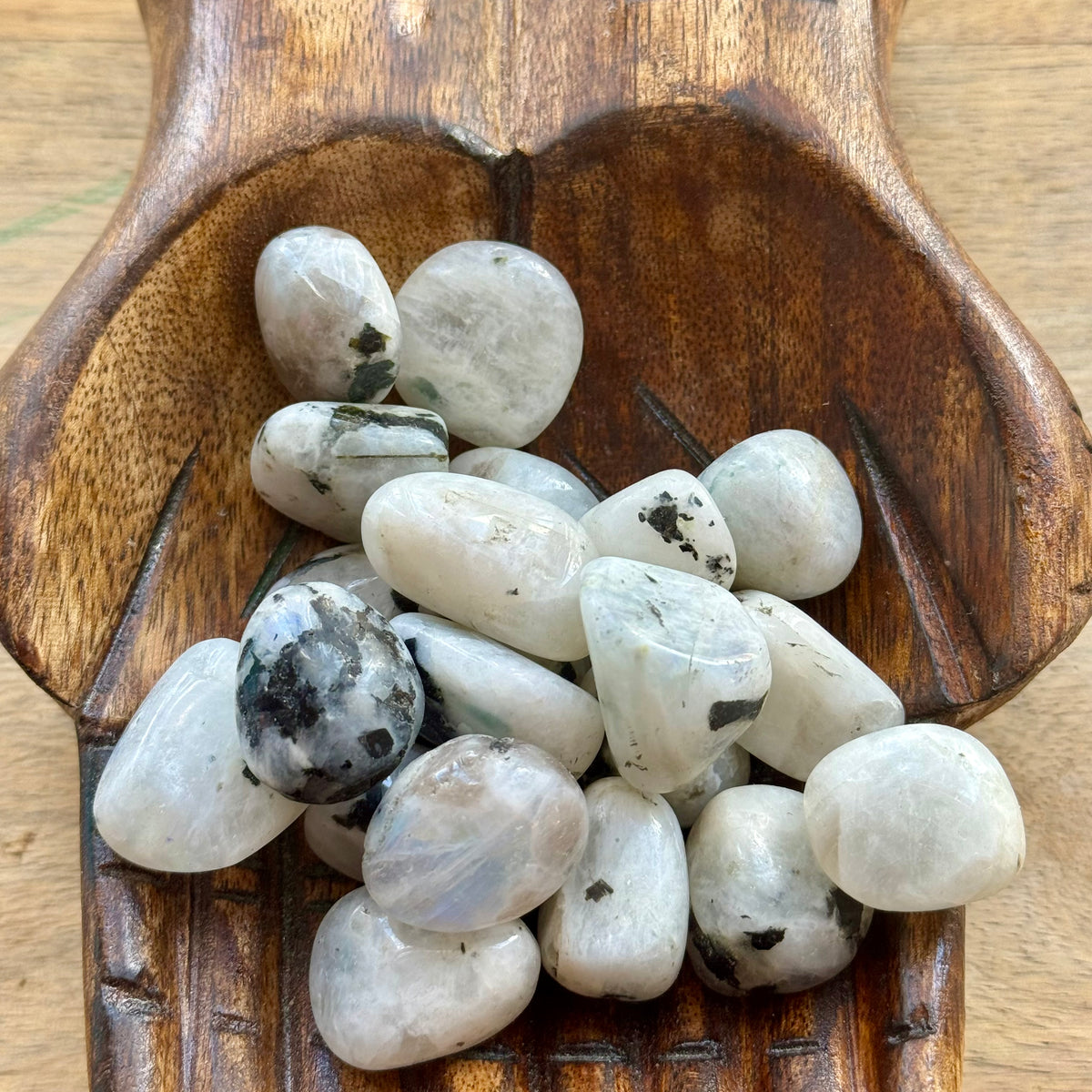Rainbow Moonstone Crystal – Stone of Intuition & New Beginnings ...