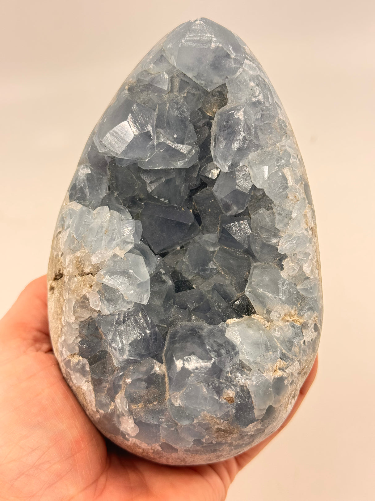 Celestite Egg 1.7kg – Whisper of the Angelic Realms