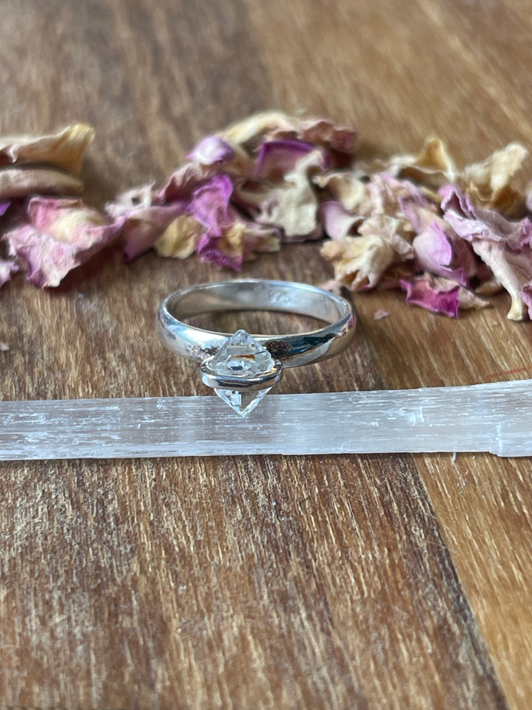 Herkimer Diamond Silver Ring Size 7 - “ I am attuned to the white light of the Divine”.