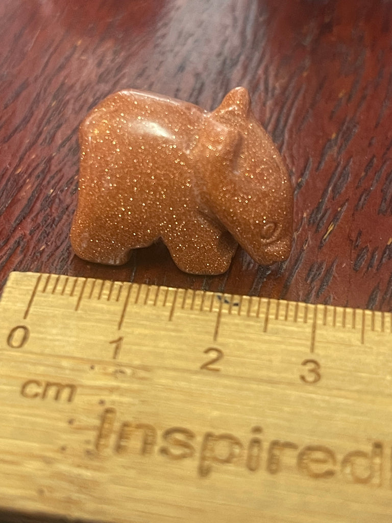 Goldstone Cute Tiny Bear Carving - Achieve Goals