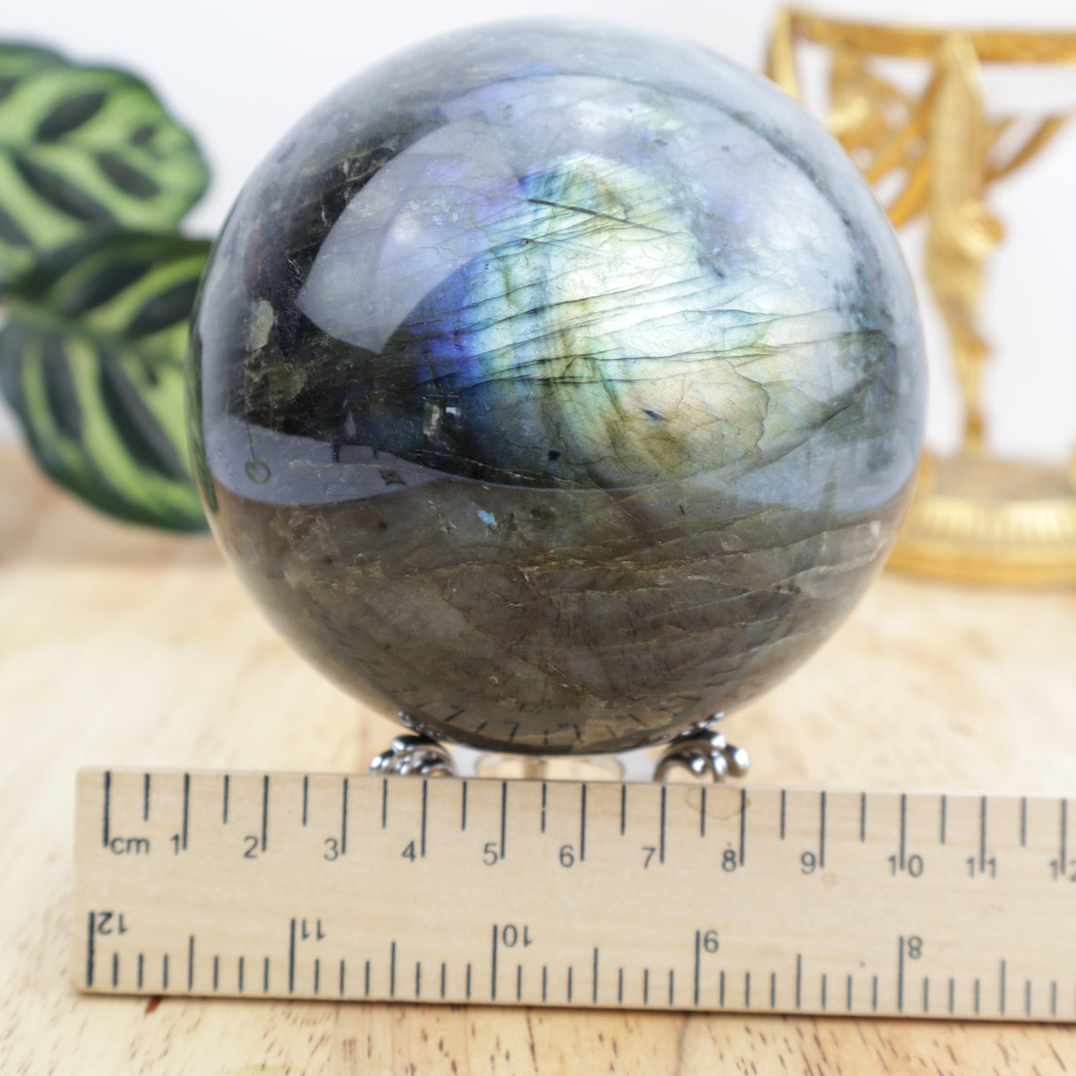 Flashy Labradorite Sphere 1.239kg (10cm) – Stone of Magic, Protection & Transformation
